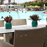 ホテル Santa Monica 4*