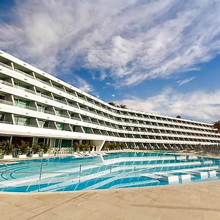 Santa Monica 4*