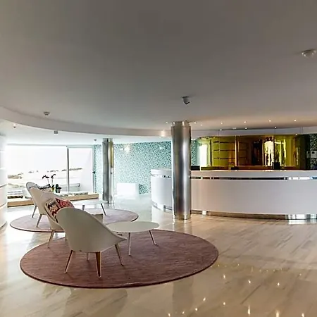 Santa Monica 4*