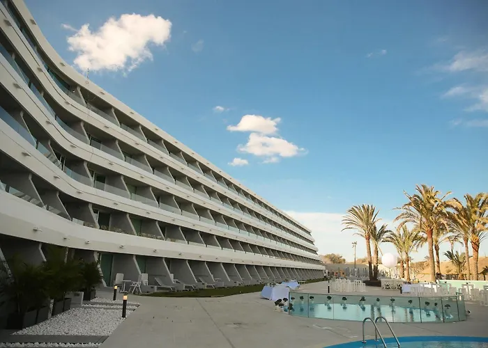 Szálloda Santa Monica 4*