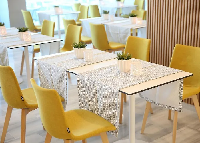 Hotel Santa Monica 4*