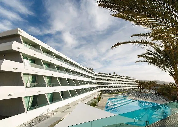 Santa Monica Playa del Ingles (Gran Canaria)